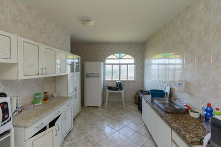 Casa à venda com 200m², 6 quartos e 3 vagasCozinha