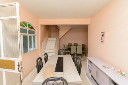 Casa à venda com 200m², 6 quartos e 3 vagasSala de Jantar