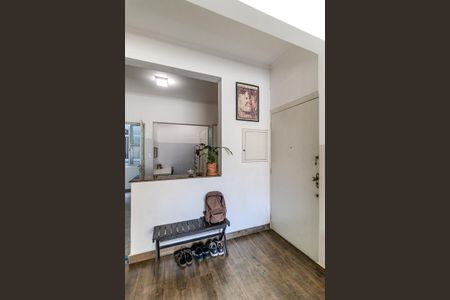 Apartamento para alugar com 69m², 1 quarto e sem vaga Apartamento para alugar com 69m², 1 quarto e sem vagaEntrada