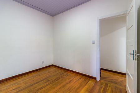 Casa à venda com 120m², 2 quartos e 5 vagas Casa à venda com 120m², 2 quartos e 5 vagasQuarto 2