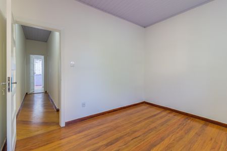 Casa à venda com 120m², 2 quartos e 5 vagas Casa à venda com 120m², 2 quartos e 5 vagasQuarto 1