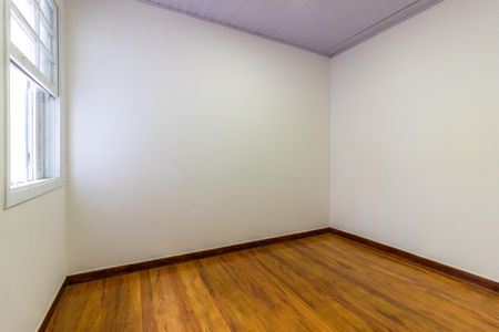 Casa à venda com 120m², 2 quartos e 5 vagas Casa à venda com 120m², 2 quartos e 5 vagasQuarto 2