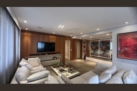 Apartamento à venda com 221m², 4 quartos e 4 vagas Apartamento à venda com 221m², 4 quartos e 4 vagasSala