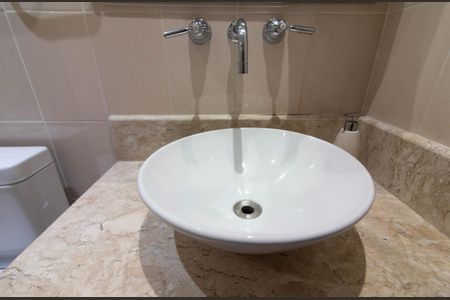 Apartamento à venda com 77m², 3 quartos e 1 vagaBanheiro