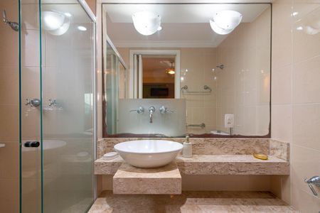 Apartamento à venda com 77m², 3 quartos e 1 vagaBanheiro da Suíte