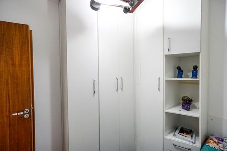 Casa à venda com 165m², 3 quartos e 4 vagasSuíte 02