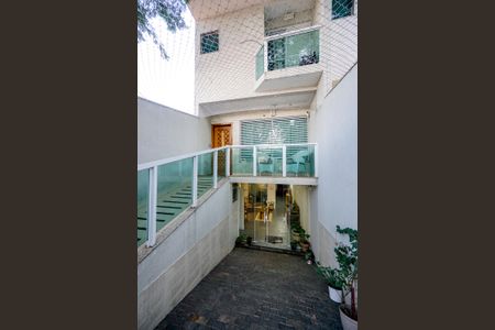 Casa à venda com 165m², 3 quartos e 4 vagasGaragem