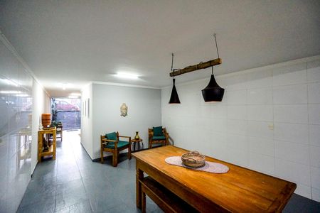 Casa à venda com 165m², 3 quartos e 4 vagasÁrea gourmet 1