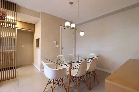 Sala de jantar de apartamento para alugar com 3 quartos, 66m² em Jardim Lindóia, Porto Alegre