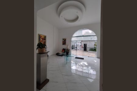 Apartamento para alugar com 220m², 4 quartos e 3 vagasHall de entrada