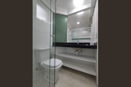 Apartamento para alugar com 220m², 4 quartos e 3 vagasBanheiro do Quarto 1