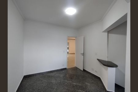 Apartamento para alugar com 220m², 4 quartos e 3 vagasCopa