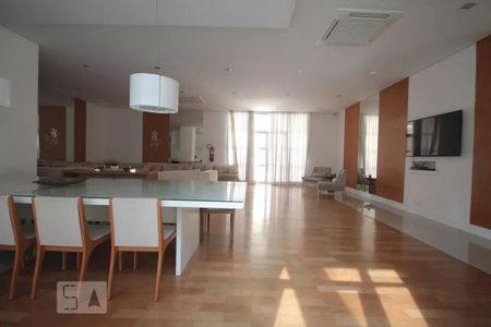 Apartamento à venda com 245m², 3 quartos e 5 vagasÁrea comum - Salão de festas