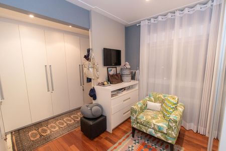 Apartamento à venda com 245m², 3 quartos e 5 vagasSuíte 2