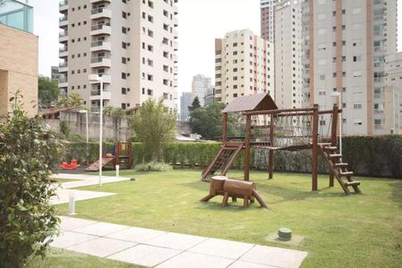 Apartamento à venda com 245m², 3 quartos e 5 vagasPlayground