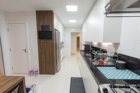 Apartamento à venda com 245m², 3 quartos e 5 vagasCozinha