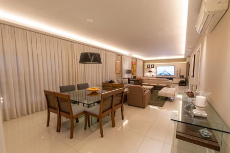 Sala de apartamento à venda com 3 quartos, 245m² em Jardim Vila Mariana, São Paulo