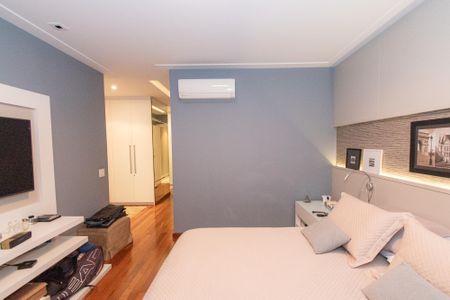 Apartamento à venda com 245m², 3 quartos e 5 vagasSuíte 1