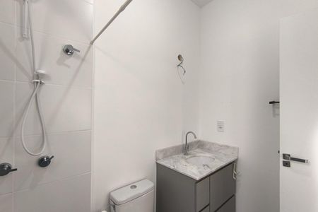 Casa de condomínio à venda com 111m², 2 quartos e 2 vagas Casa de condomínio à venda com 111m², 2 quartos e 2 vagasBanheiro do Quarto 2