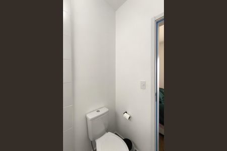 Casa de condomínio à venda com 111m², 2 quartos e 2 vagas Casa de condomínio à venda com 111m², 2 quartos e 2 vagasBanheiro do Quarto 1