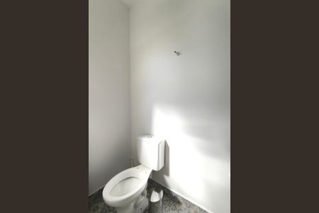 Casa de condomínio à venda com 111m², 2 quartos e 2 vagas Casa de condomínio à venda com 111m², 2 quartos e 2 vagasBanheiro Social