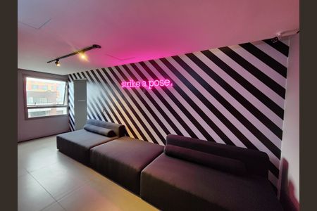 Studio à venda com 30m², 1 quarto e sem vaga Studio à venda com 30m², 1 quarto e sem vagaÁrea comum