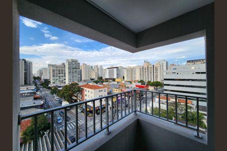 Studio à venda com 30m², 1 quarto e sem vaga Studio à venda com 30m², 1 quarto e sem vagaVaranda