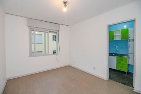 Apartamento para alugar com 38m², 1 quarto e sem vaga Apartamento para alugar com 38m², 1 quarto e sem vagaSala