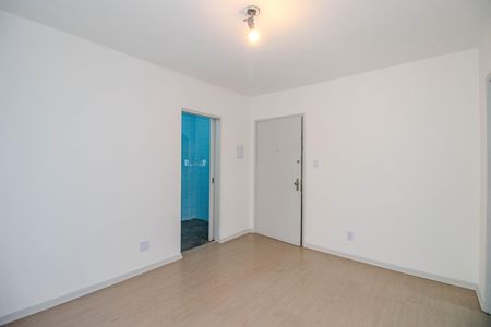 Apartamento para alugar com 38m², 1 quarto e sem vaga Apartamento para alugar com 38m², 1 quarto e sem vagaSala