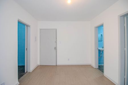 Apartamento para alugar com 38m², 1 quarto e sem vaga Apartamento para alugar com 38m², 1 quarto e sem vagaSala