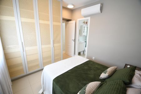 Apartamento para alugar com 132m², 2 quartos e 2 vagasSuíte