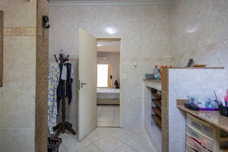 Casa à venda com 658m², 6 quartos e 2 vagas Casa à venda com 658m², 6 quartos e 2 vagasCasa 2 Banheiro Suite