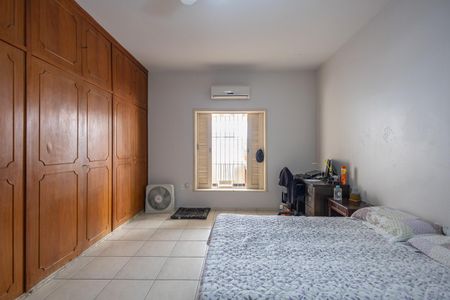 Casa à venda com 658m², 6 quartos e 2 vagas Casa à venda com 658m², 6 quartos e 2 vagasCasa 2 Quarto Suite