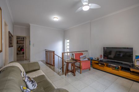 Casa à venda com 658m², 6 quartos e 2 vagas Casa à venda com 658m², 6 quartos e 2 vagasCasa 2 Sala