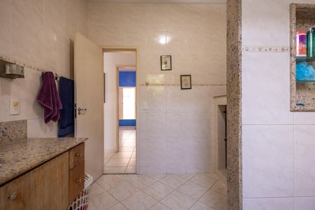 Casa à venda com 658m², 6 quartos e 2 vagas Casa à venda com 658m², 6 quartos e 2 vagasCasa 2 Banheiro Social