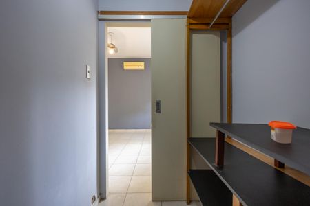 Casa à venda com 658m², 6 quartos e 2 vagas Casa à venda com 658m², 6 quartos e 2 vagasCasa 1 Quarto Suite 1 Closet