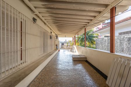 Casa à venda com 658m², 6 quartos e 2 vagas Casa à venda com 658m², 6 quartos e 2 vagasCsa 2 Varanda