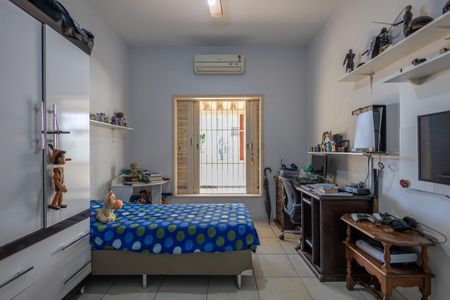 Casa à venda com 658m², 6 quartos e 2 vagas Casa à venda com 658m², 6 quartos e 2 vagasCasa 2 Quarto 3