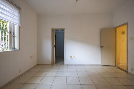 Casa à venda com 658m², 6 quartos e 2 vagas Casa à venda com 658m², 6 quartos e 2 vagasCasa 1 Quarto Suite 1