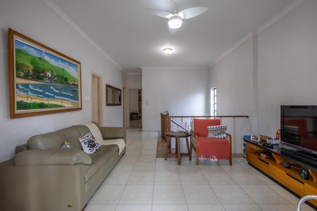 Casa à venda com 658m², 6 quartos e 2 vagas Casa à venda com 658m², 6 quartos e 2 vagasCasa 2 Sala