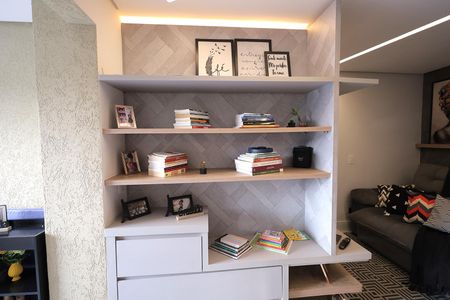 Apartamento à venda com 61m², 2 quartos e 1 vaga Apartamento à venda com 61m², 2 quartos e 1 vagaSala