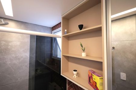 Apartamento à venda com 61m², 2 quartos e 1 vaga Apartamento à venda com 61m², 2 quartos e 1 vagaBanheiro