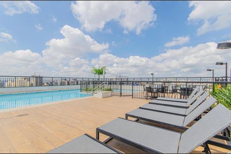 Apartamento para alugar com 31m², 1 quarto e 1 vagaÁrea comum - Piscina