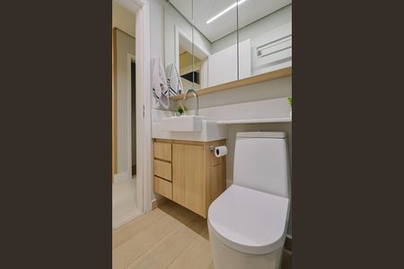 Apartamento à venda com 70m², 3 quartos e 2 vagas Apartamento à venda com 70m², 3 quartos e 2 vagasBanheiro