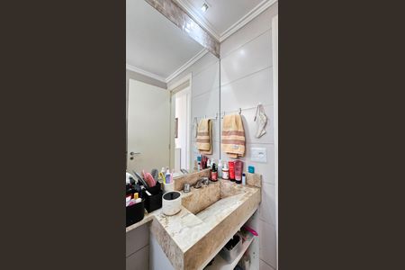 Apartamento à venda com 82m², 3 quartos e 2 vagas Apartamento à venda com 82m², 3 quartos e 2 vagasBanheiro 2