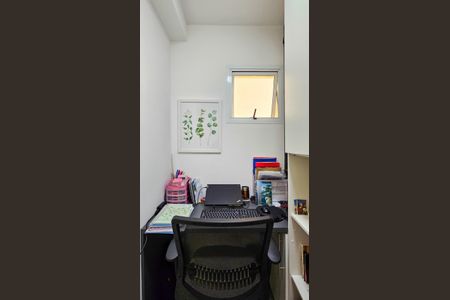 Apartamento à venda com 82m², 3 quartos e 2 vagas Apartamento à venda com 82m², 3 quartos e 2 vagasEscritório