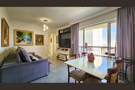 Apartamento à venda com 82m², 3 quartos e 2 vagas Apartamento à venda com 82m², 3 quartos e 2 vagasSala