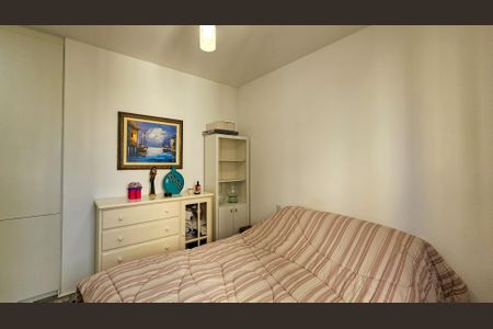 Apartamento à venda com 82m², 3 quartos e 2 vagas Apartamento à venda com 82m², 3 quartos e 2 vagasQuarto 2