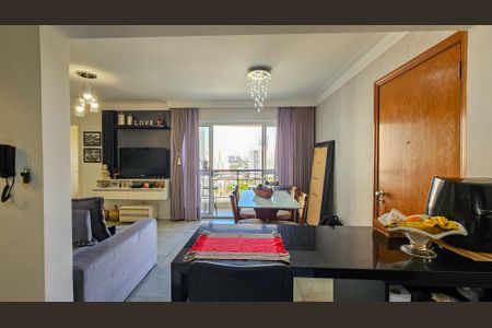 Apartamento à venda com 82m², 3 quartos e 2 vagas Apartamento à venda com 82m², 3 quartos e 2 vagasCozinha