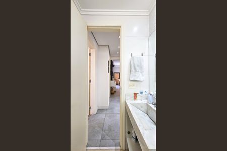 Apartamento à venda com 82m², 3 quartos e 2 vagas Apartamento à venda com 82m², 3 quartos e 2 vagasBanheiro 1